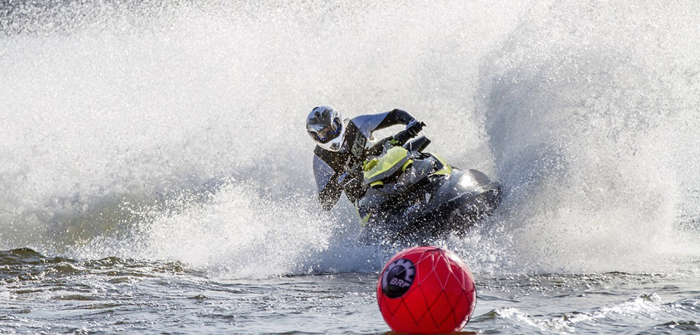 Увага учасникам змагань з аквабайку! З 2016 року добавляється клас SPARK!