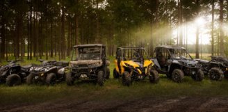 На сайт додано модельний ряд квадроциклів та мотовсюдиходів Can-Am 2017 року.