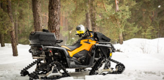 На чому їздити взимку? Гусениці «APACHE 360» і «Backcountry» для квадроциклів Can-Am.